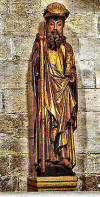 Staue de Saint Jacques à Église Santiago à Puente la Reina