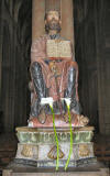 Statue de saint Jacques au portail de la Cathdrale d'Orense